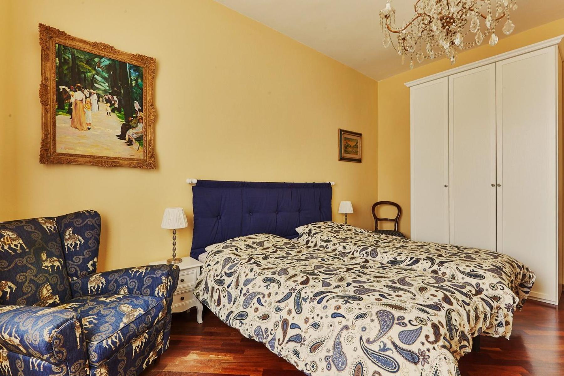 Apartment Sweet In